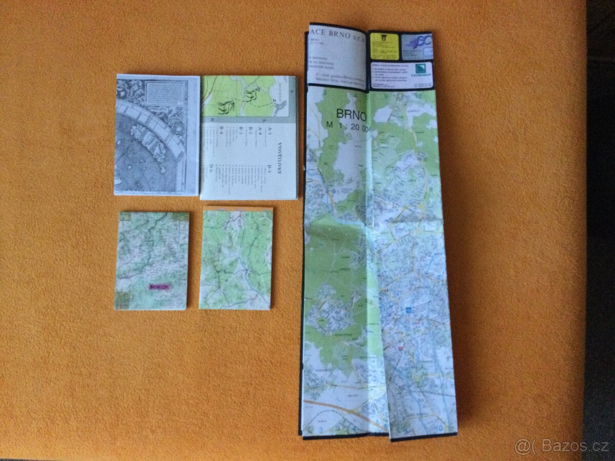 Turistické mapy sada - 2