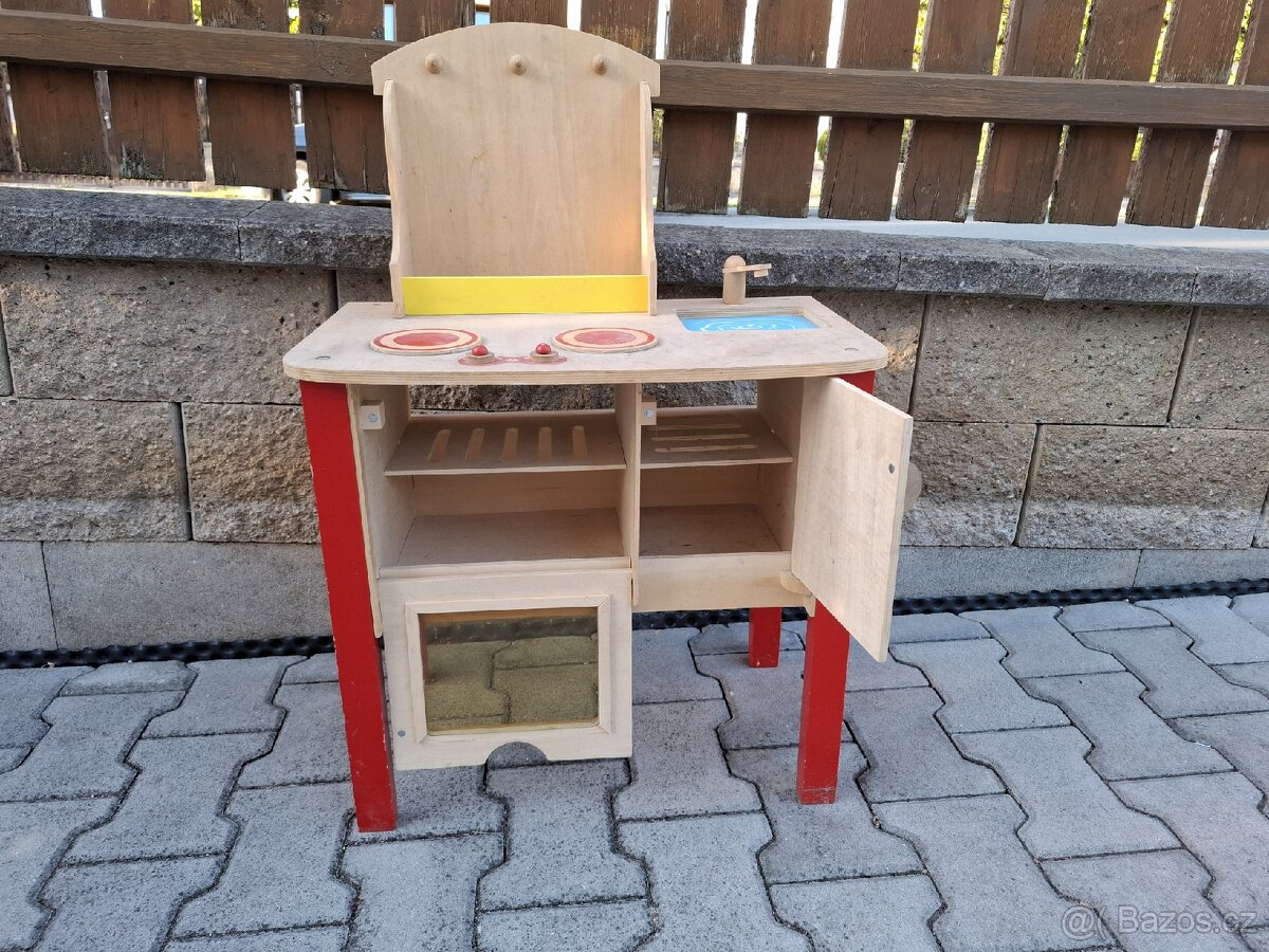 Dětská kuchyňka, pěkná, levně. - 2