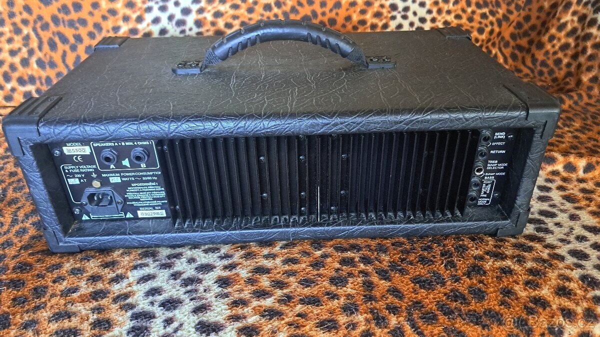 Basový aparát Kevin IPS300, 300W do 4 ohm - 2