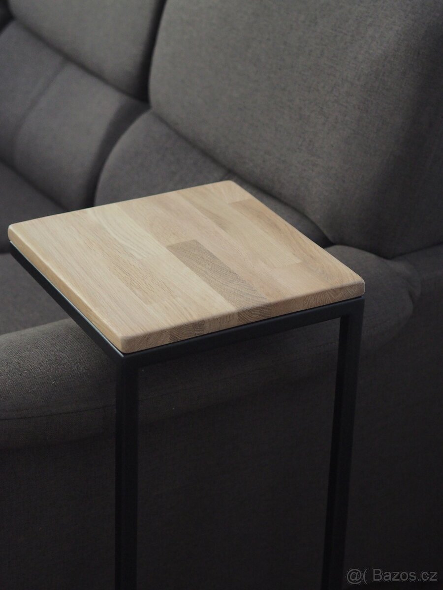 Odkládací stolek - 2
