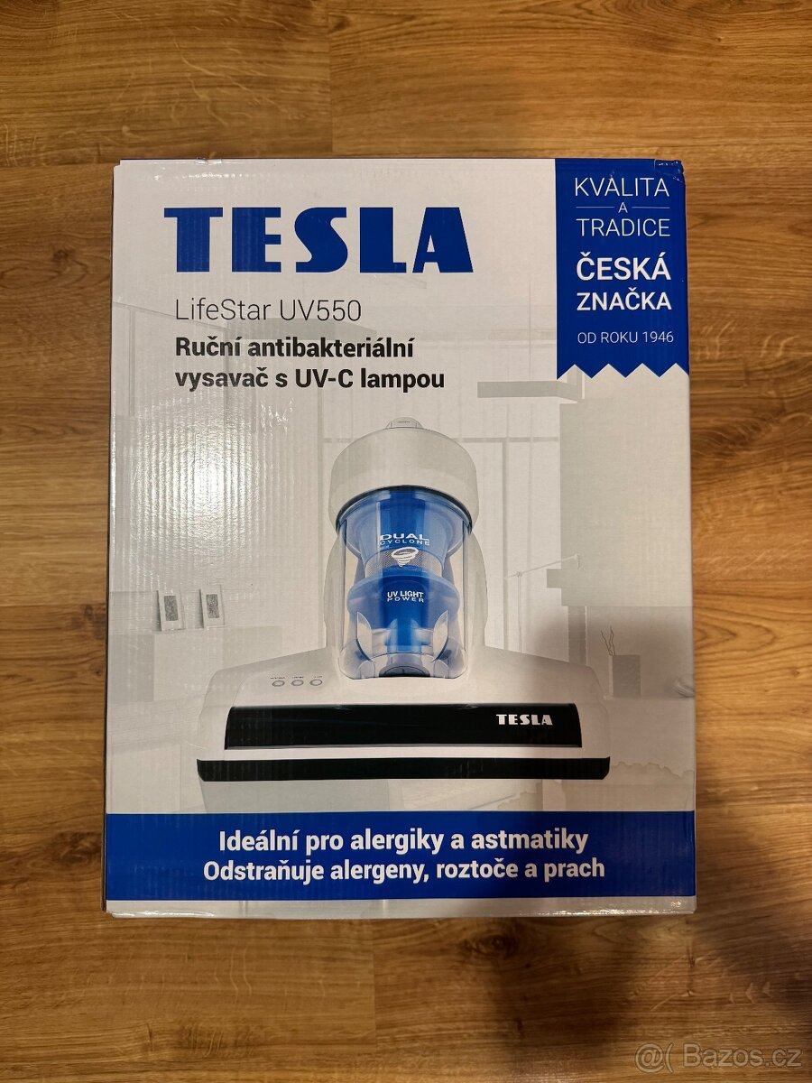 Vysavač Tesla UV550 - 2