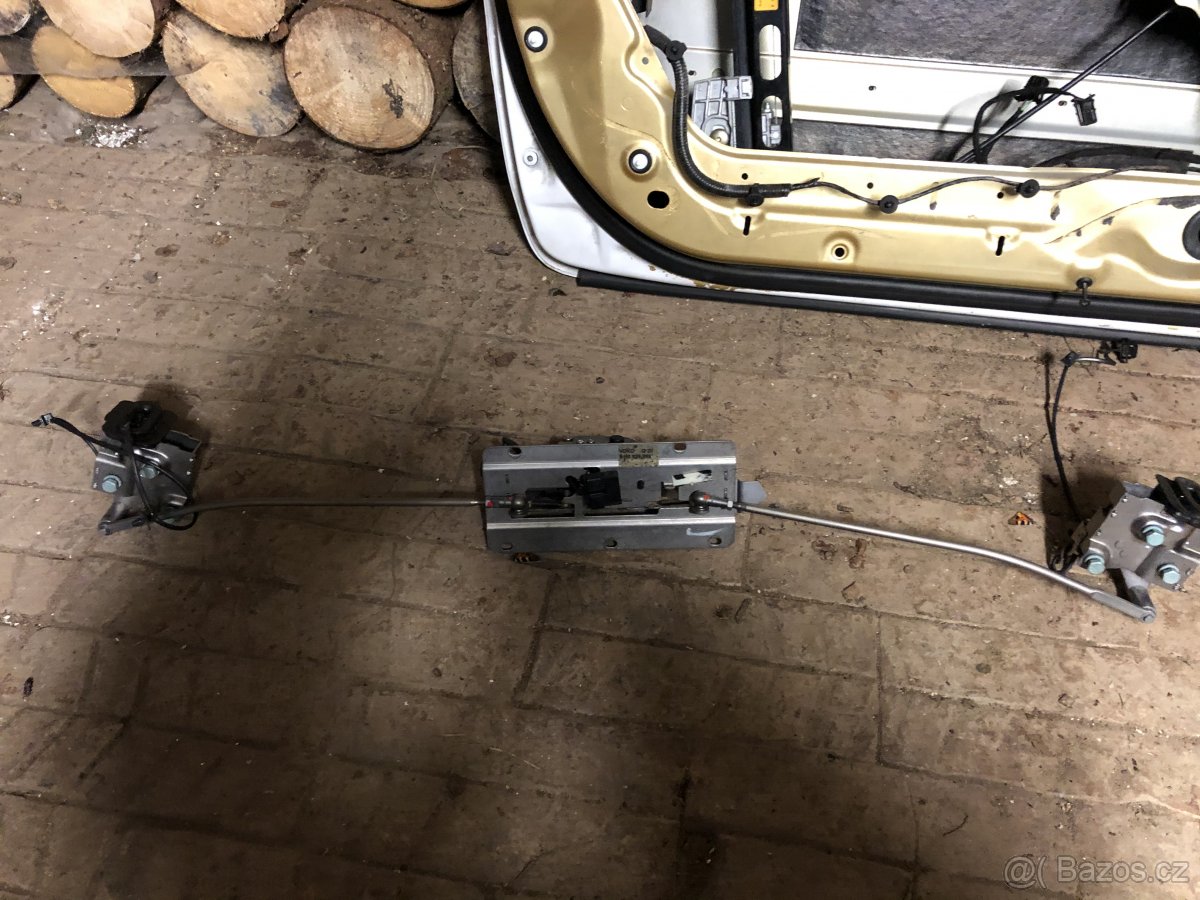 Prodam nahradni dily audi A4 B6 cabrio 1,8 T - 2