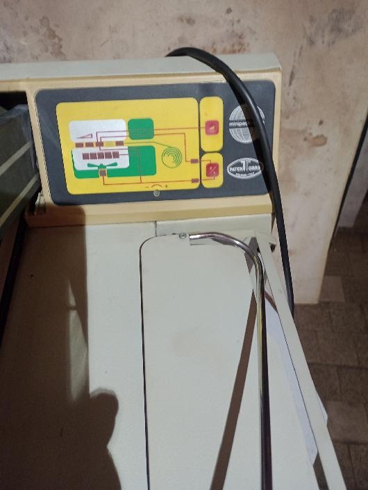 Komorový balicí stroj MINIPACK - 2