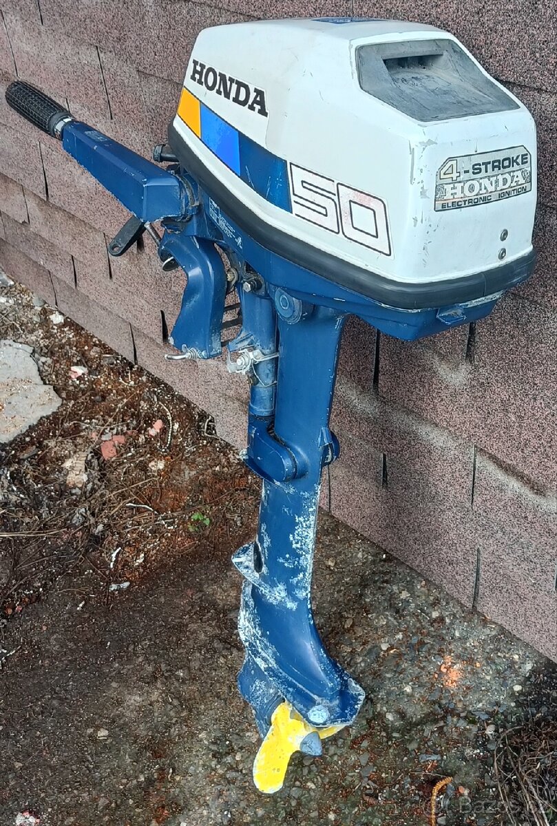Lodni motor Honda 5HP - 2
