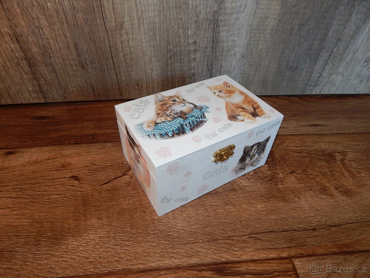 Kočičí šperkovnice - 2