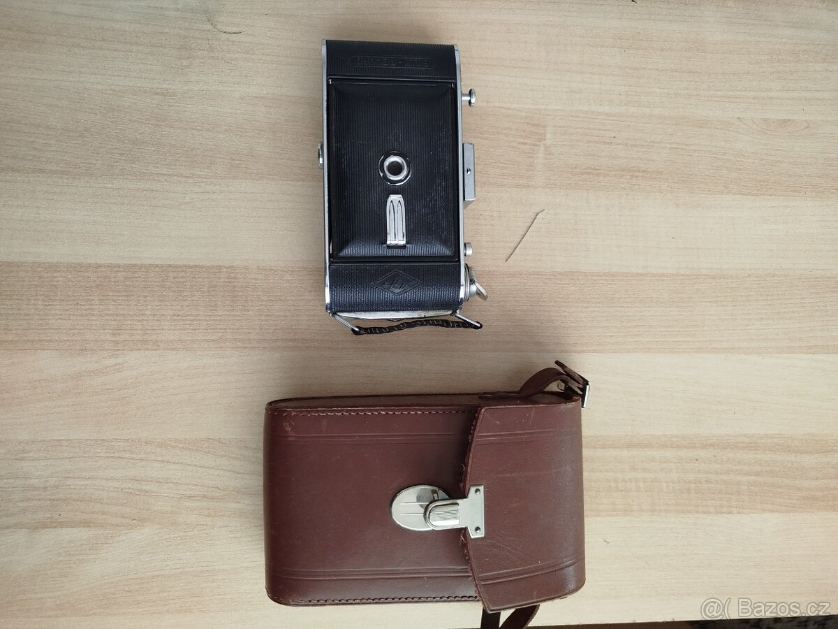 Starý fotoaparát Agfa - 2