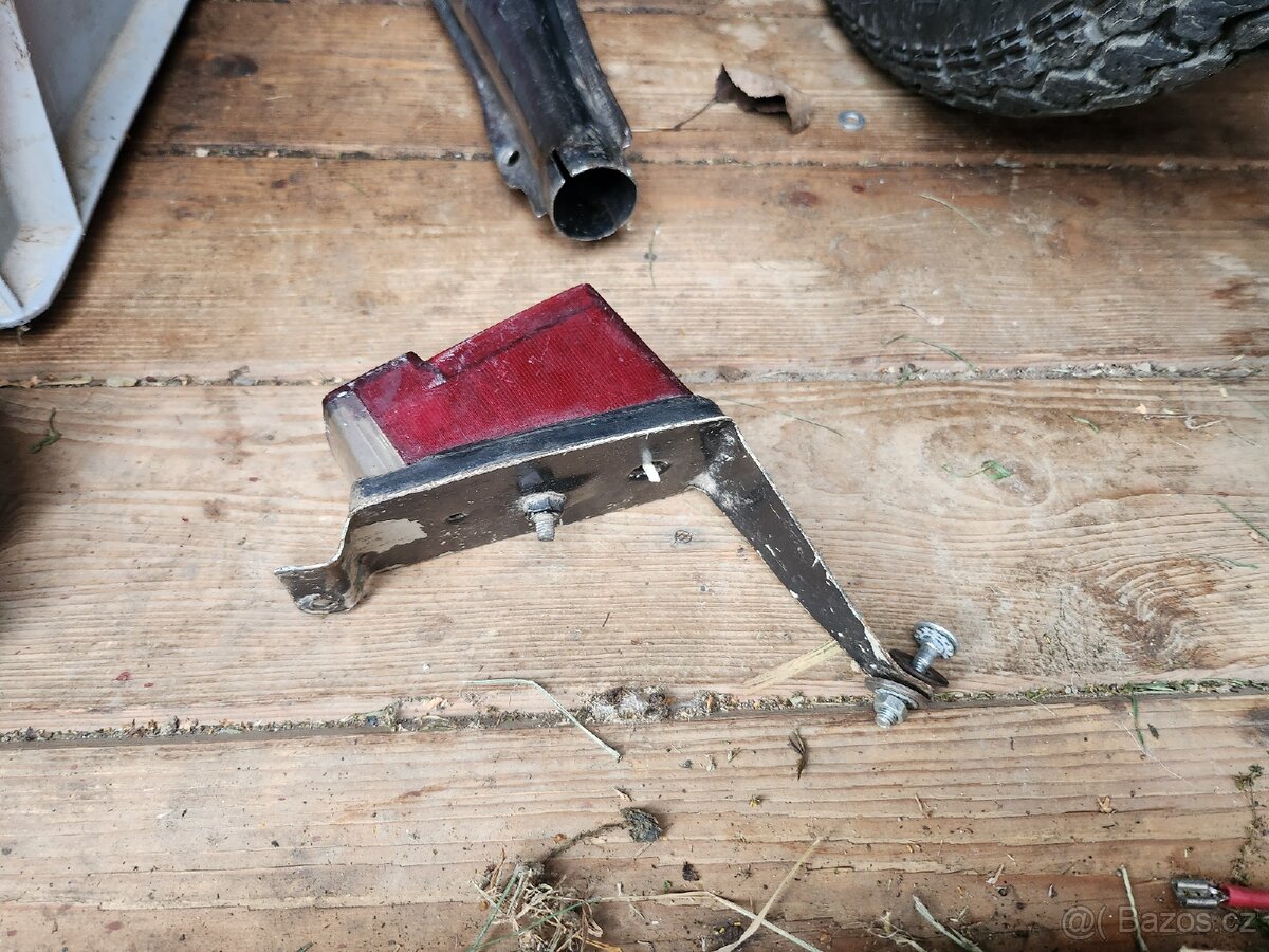 Zadní světlo babetta 207 - 2