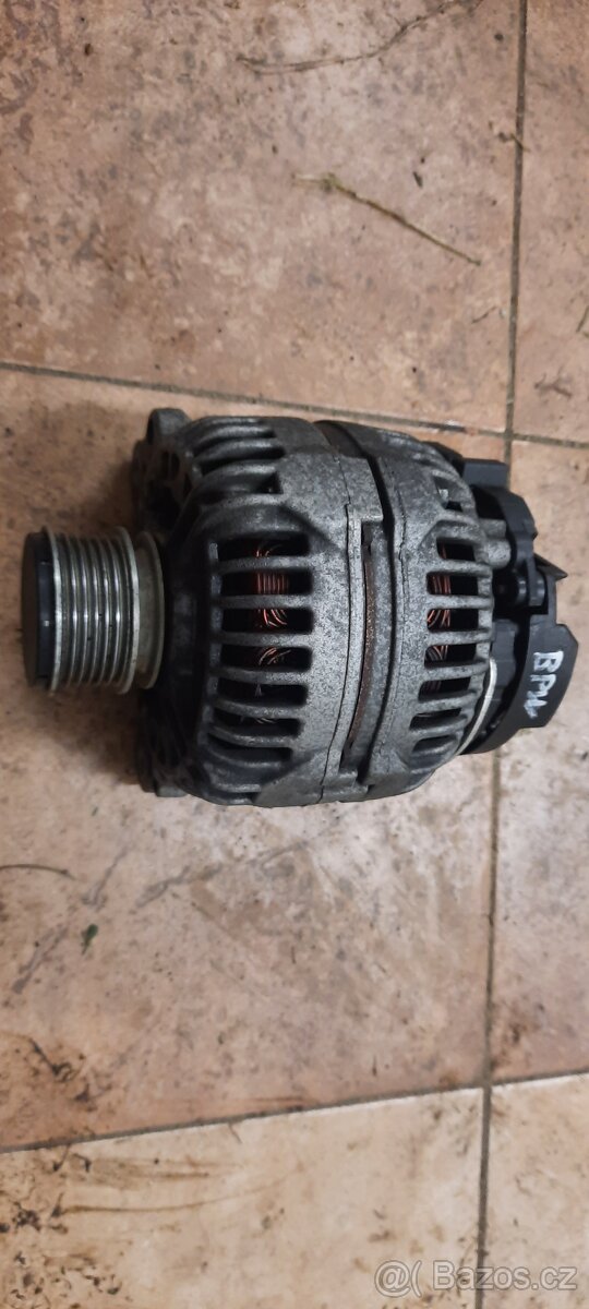 Alternator audi a4 8e b7 2.0 tdi 06F903023J - 2