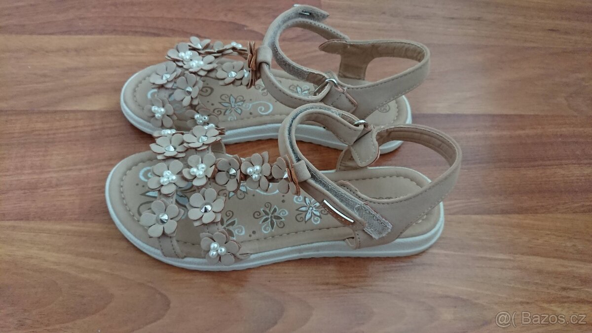 Sandály zn.: Nelli Blu vel. 35 - 2