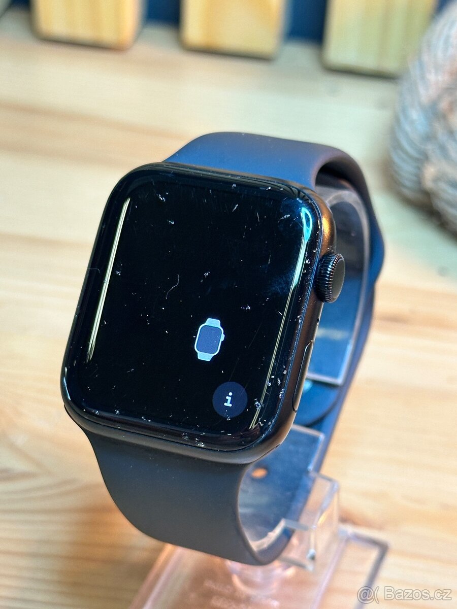 Apple Watch SE 44mm - 2