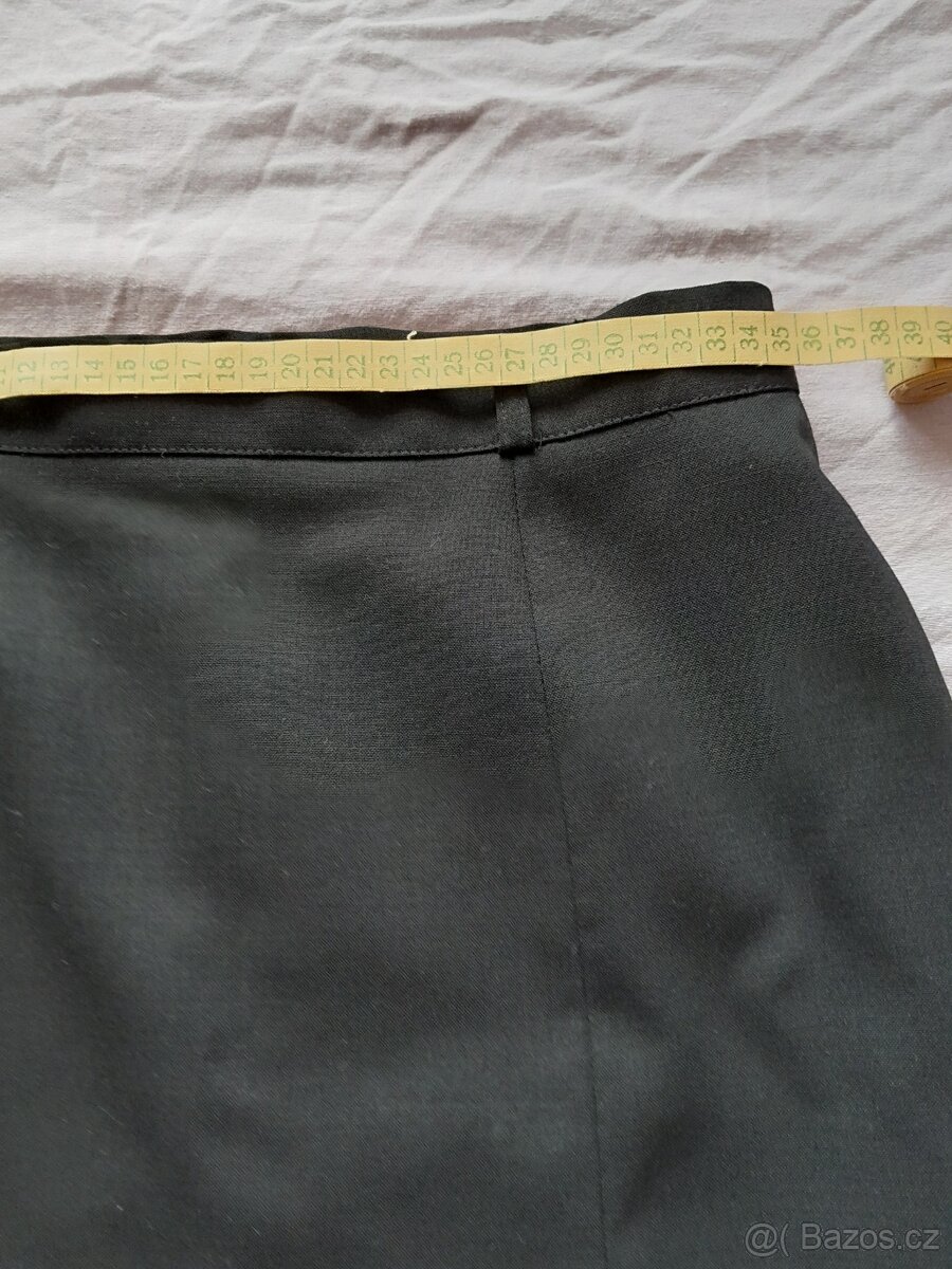 Dlouhá černá sukně - 2