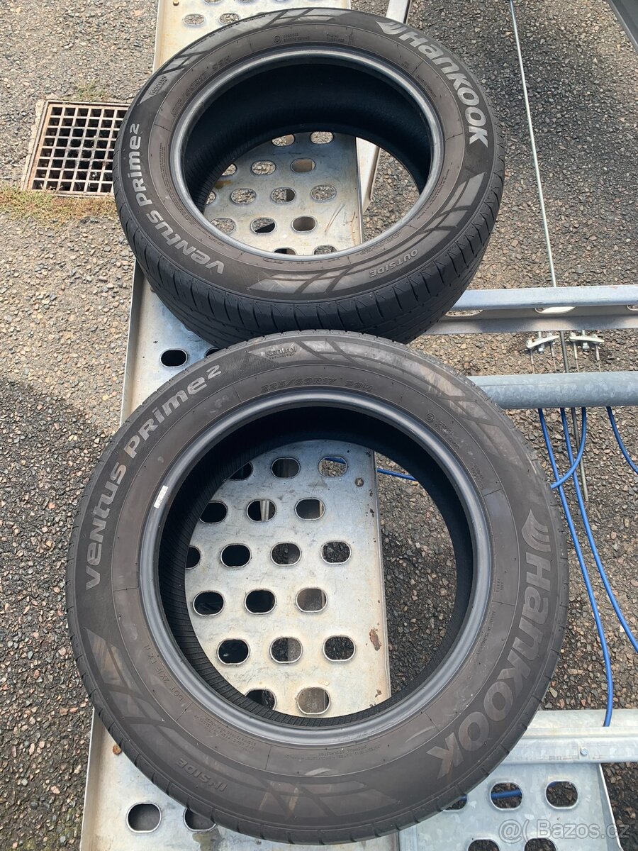 P: Pneu Hankook 225/60 R17 99H - 2