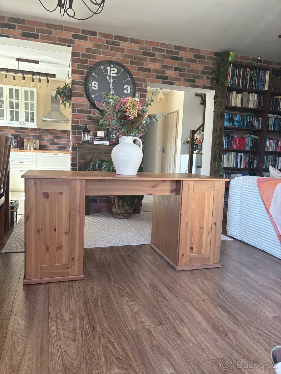 Stůl dřevěný IKEA Hemnes - 2