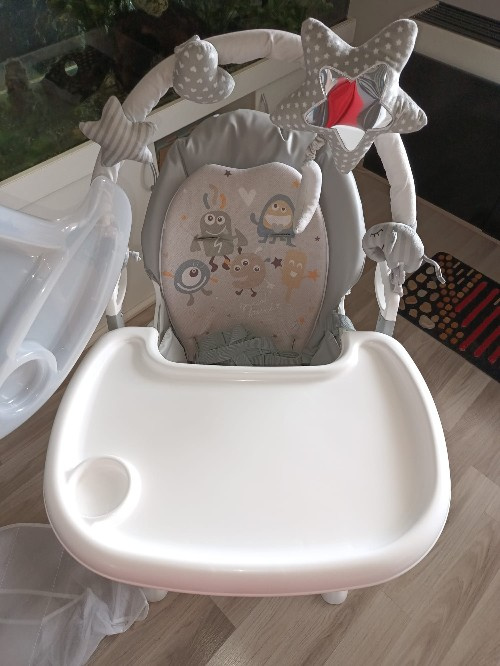 Dětská jídelní židlička - 2