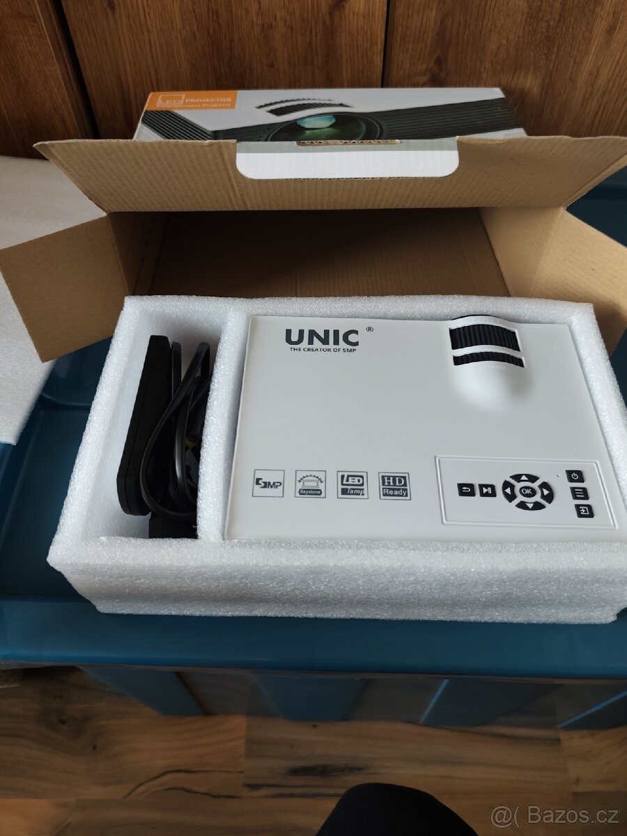 Domácí projektor - 2