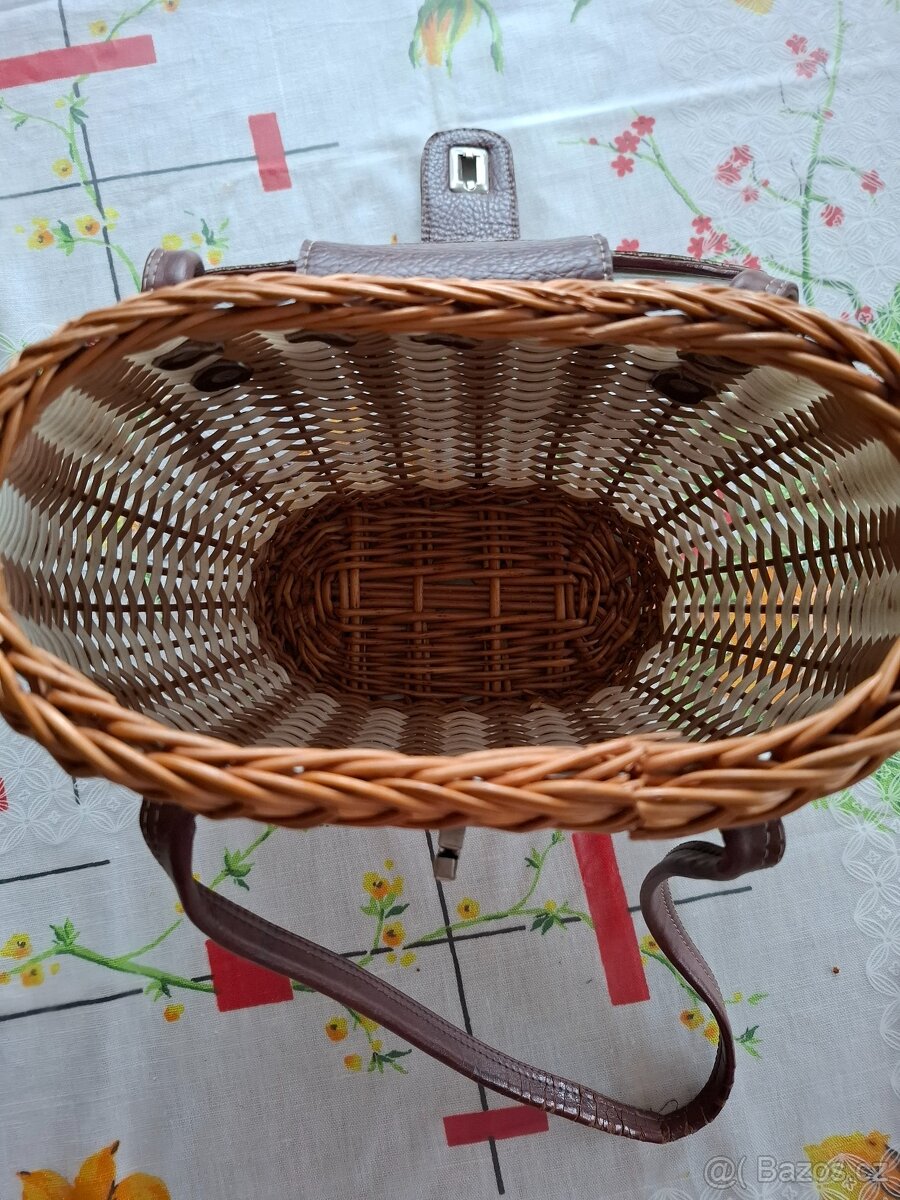 Retro proutěný košíček kabelka - 2