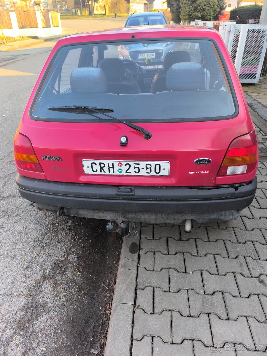 Ford fiesta - 2