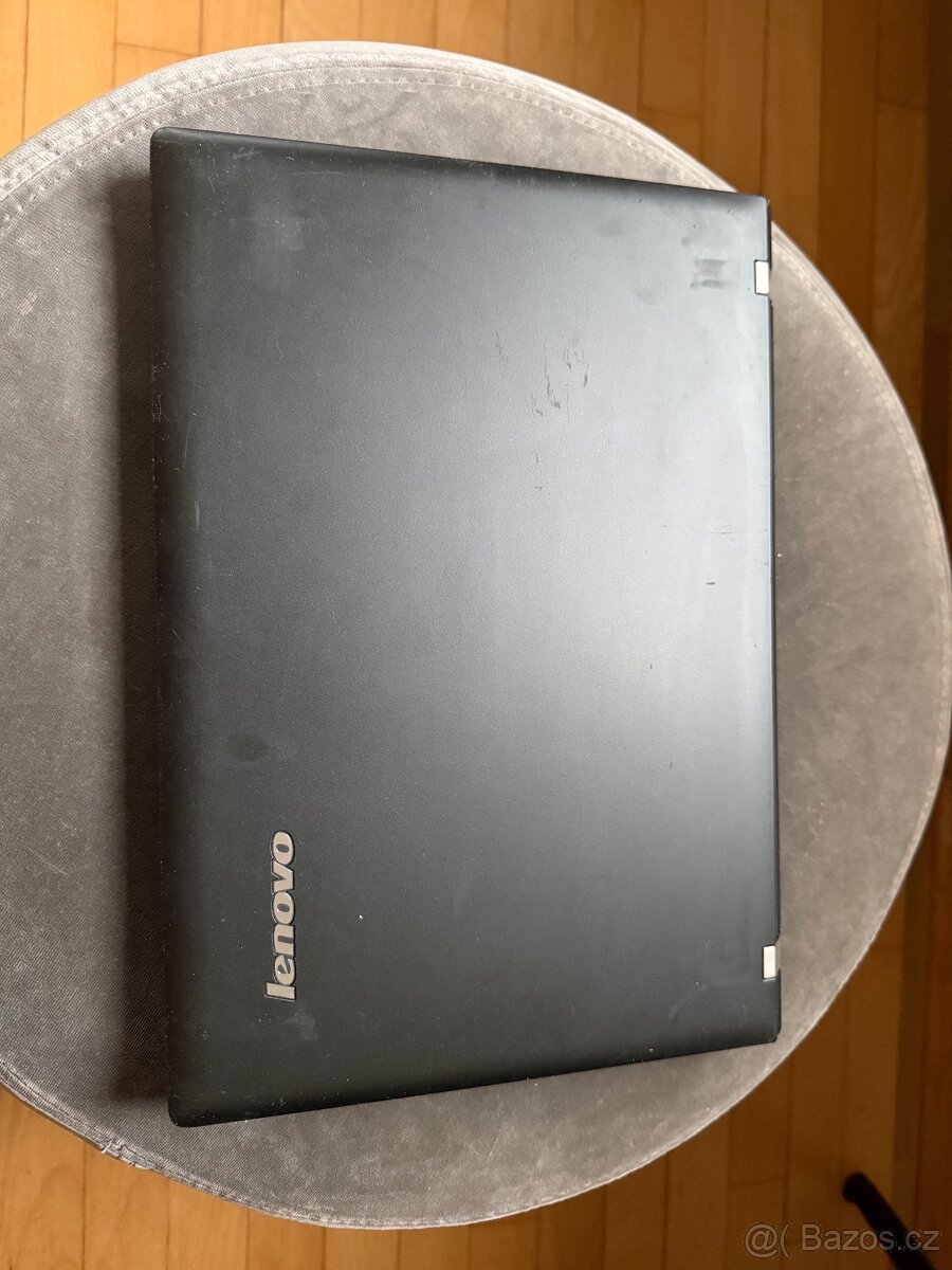P: 2x Lenovo E31-80 i5/8GB/256GB SSD - 2