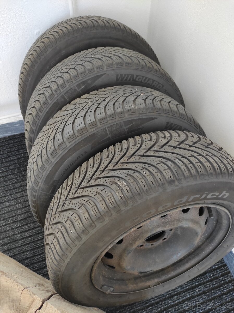 Zimní pneu s disky 185/65/R15 - 2