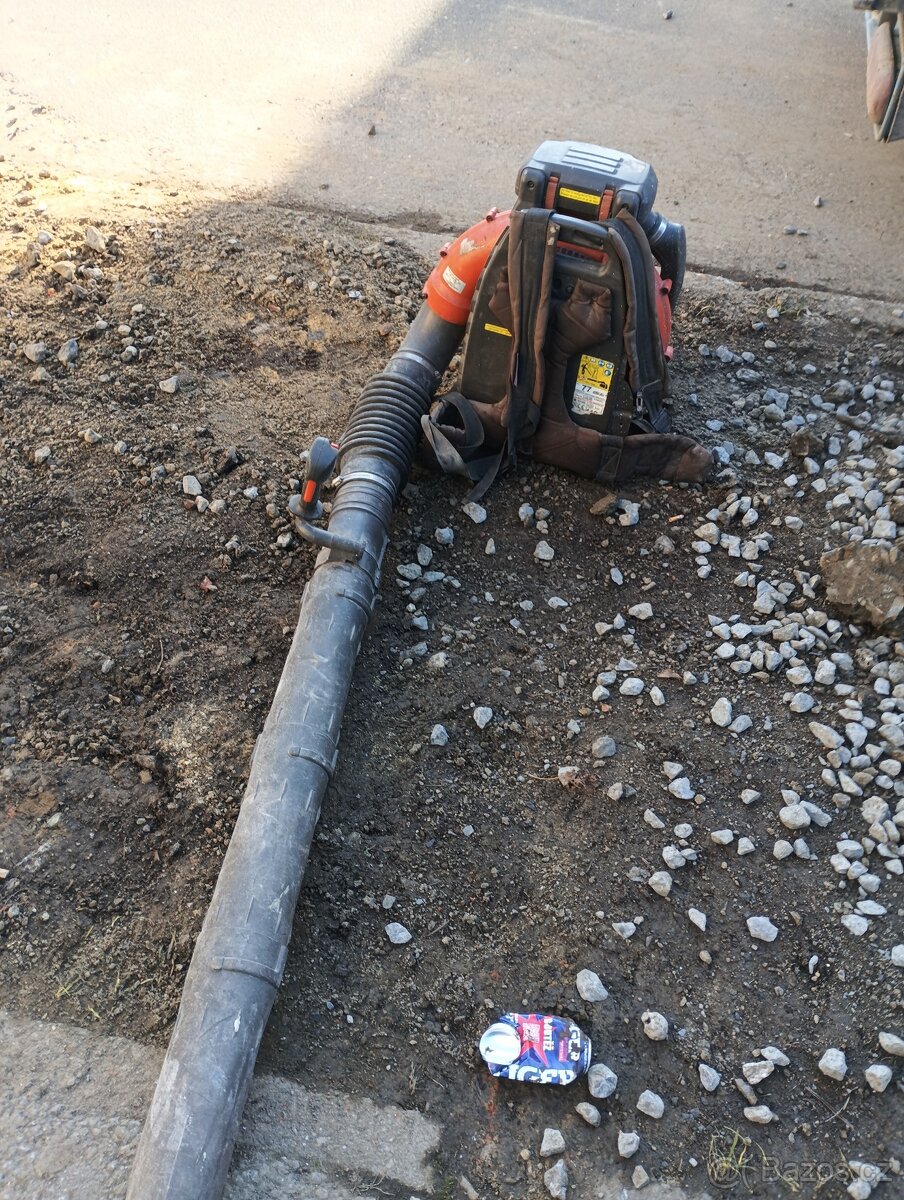 Zádový foukač Husqarna 580BTS - - 2