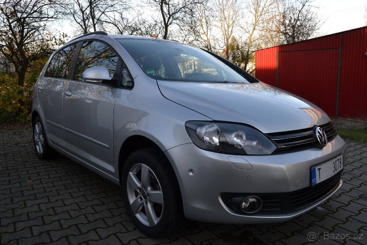Volkswagen GOLF VI plus Comfort 1.2Tsi 77kw rok 2010 - 2