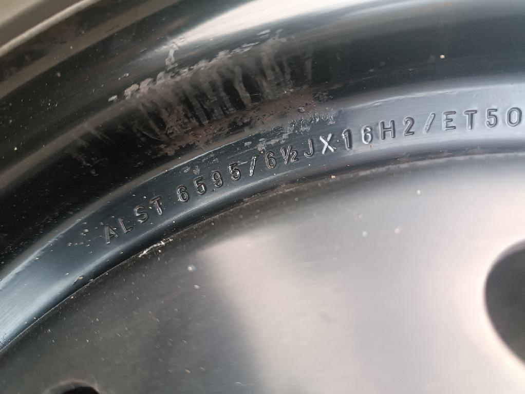 4 zimní ocel. kola "16 HYUNDAI i30, Kia Ceed 5x100, ET50 - 2