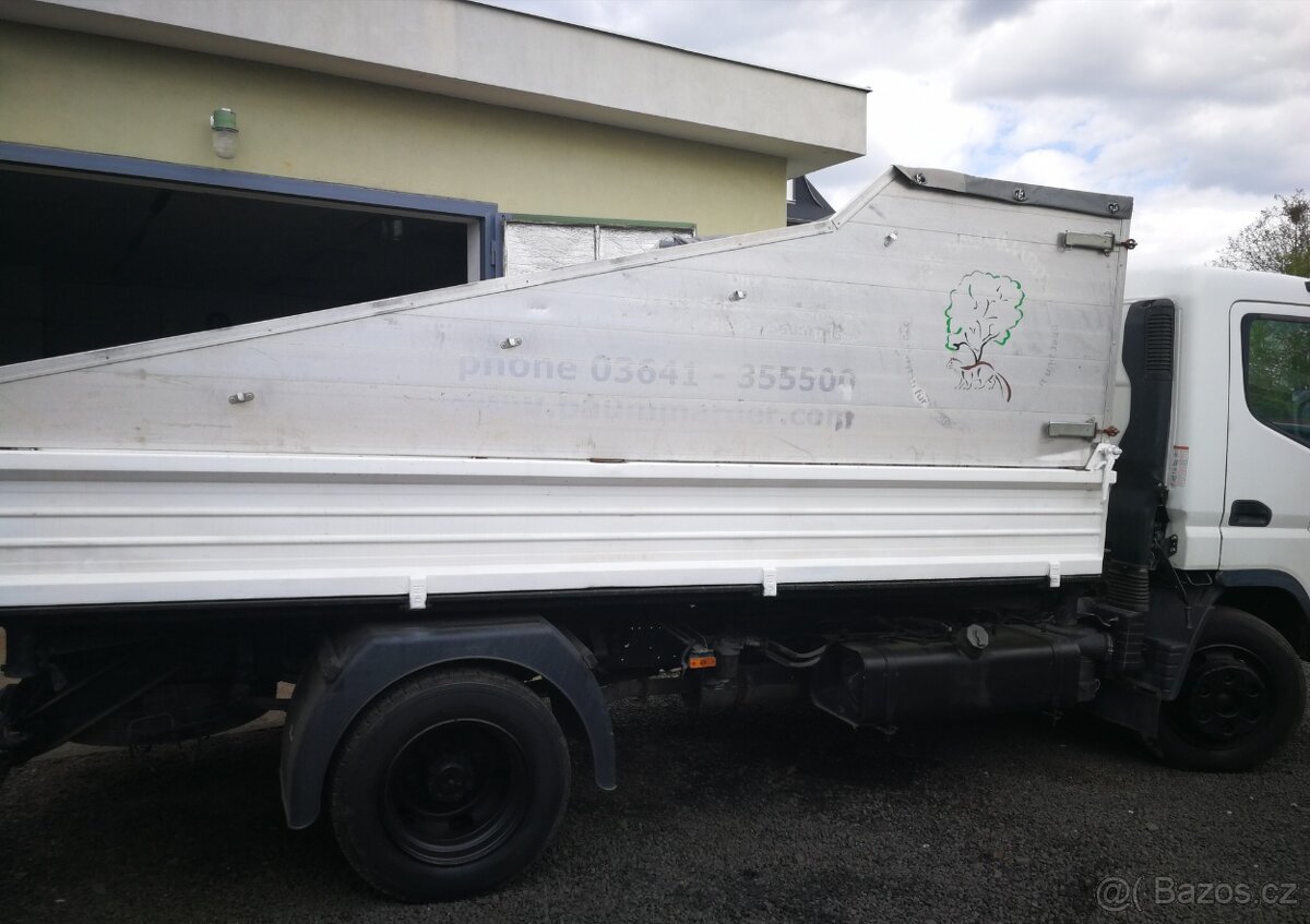 Nákladní automobil MITSUBISHI CANTER FUSO 7C15 - 2