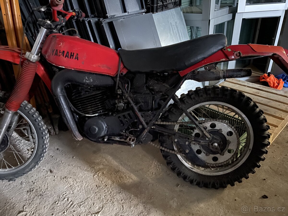 Yamaha DT 400 2T - 2