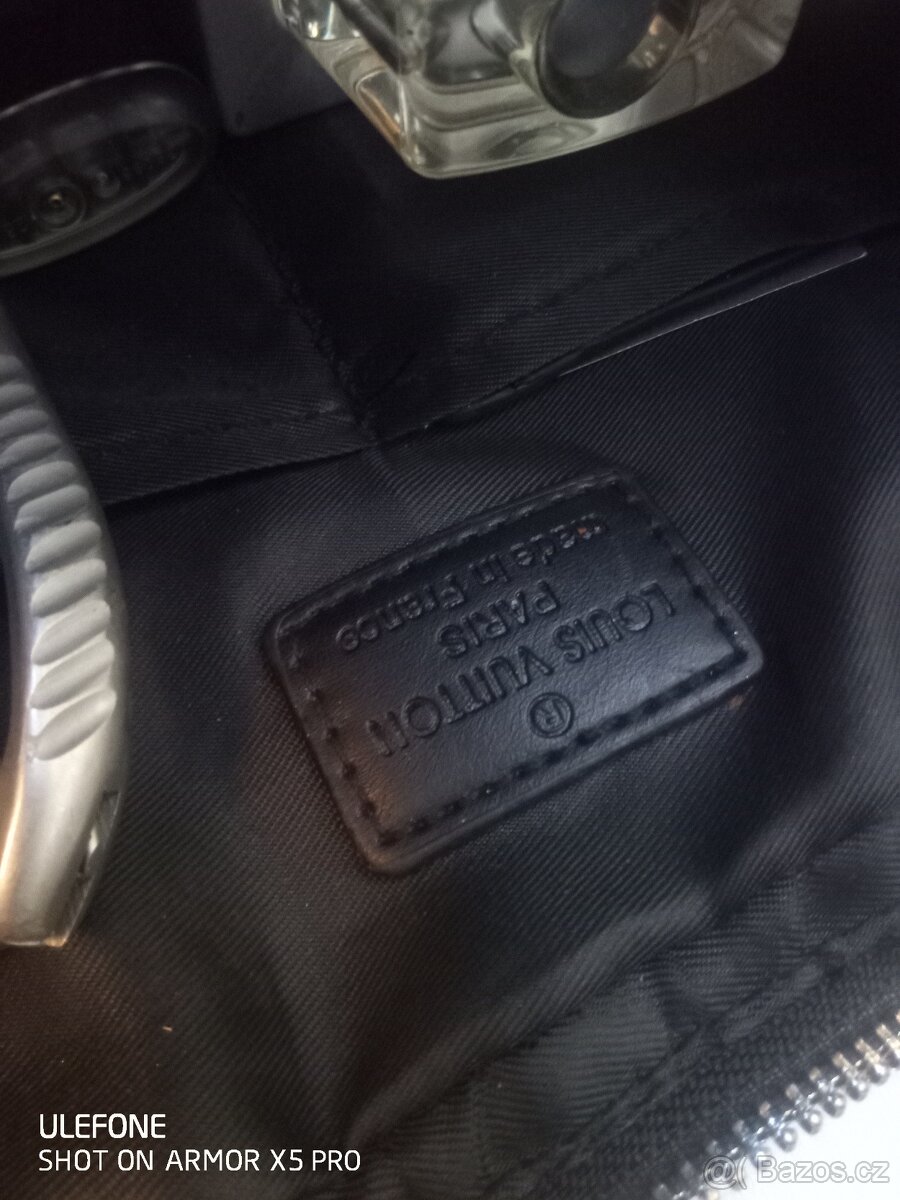 Louis Vuitton Bag Black - 2