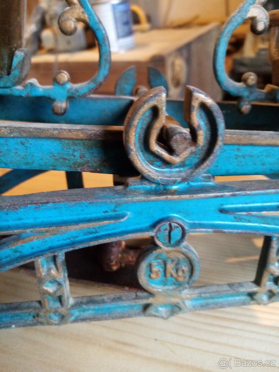 starožitné váhy - 2