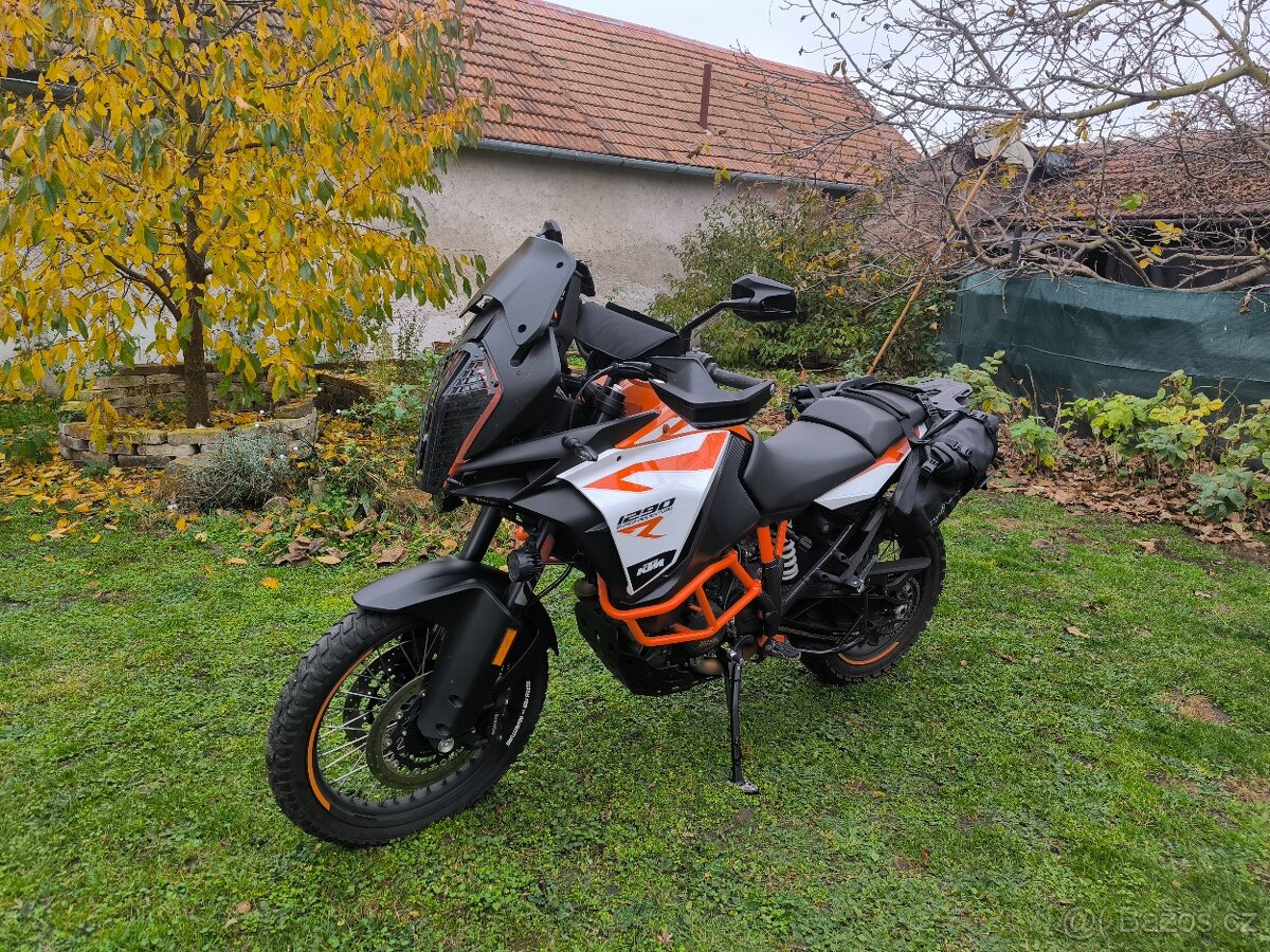 KTM 1290 Super Adventure R - 2