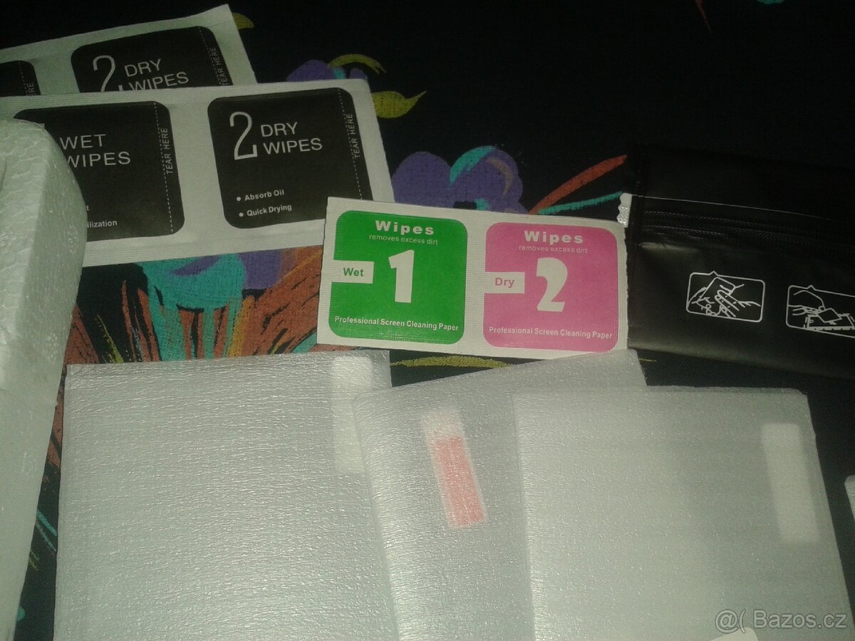 Tvrzené sklo Phone8 - 2