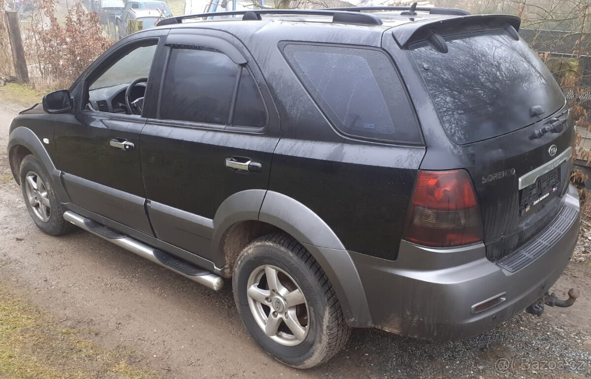 Kia Sorento 2.5 CRDi rok 2004 - Náhradní díly - 2