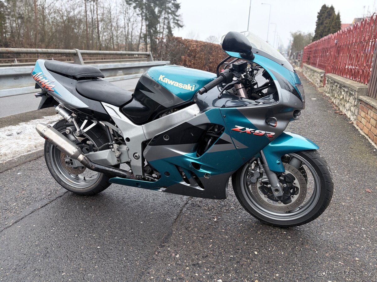 Kawasaki zx9r - 2