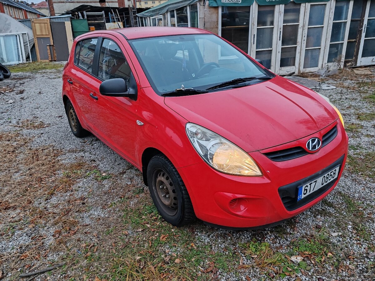 Hyundai i20, 1,2, 57kW, LPG - levně - 2