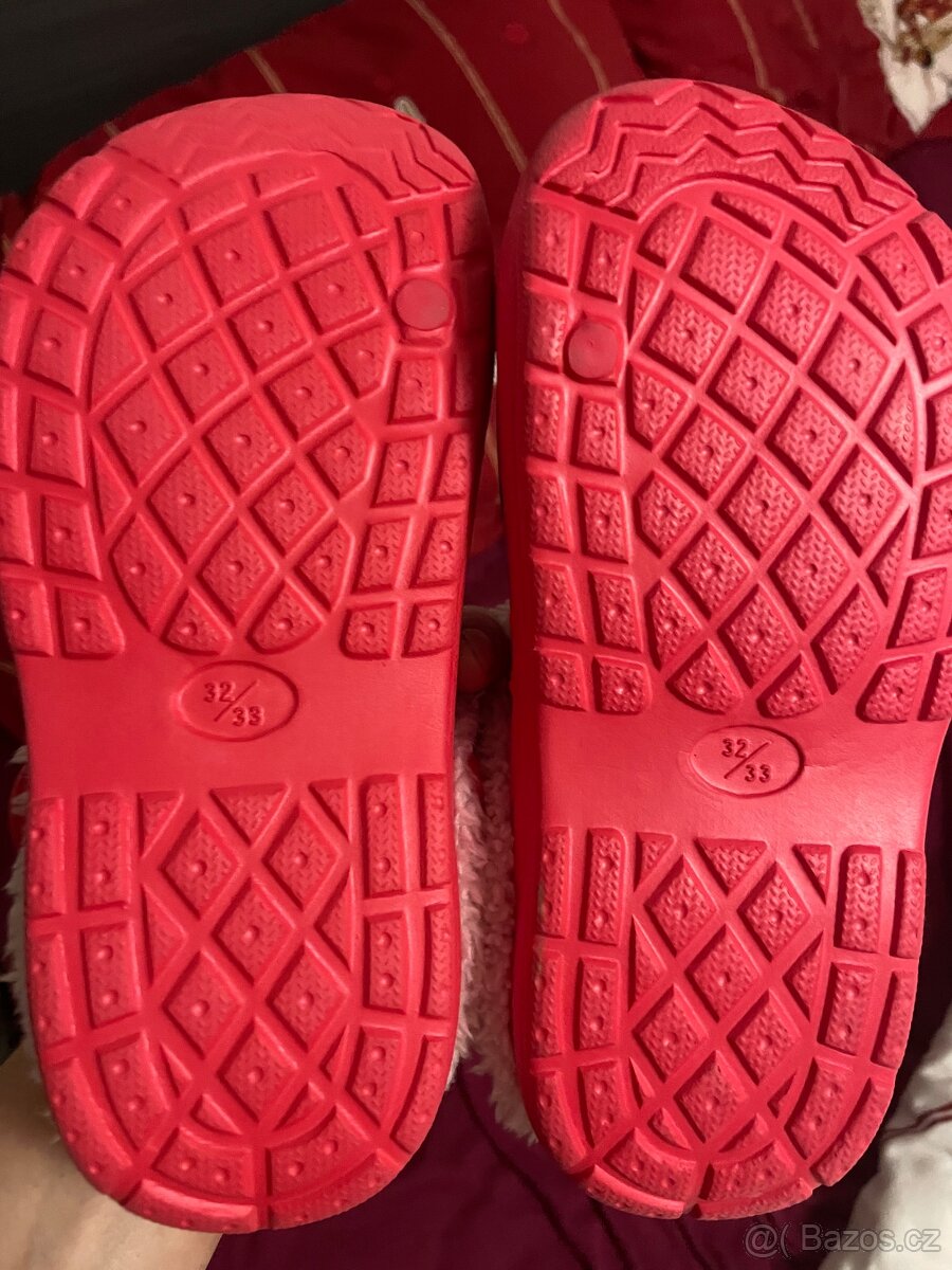 Nové Crocs Minnie 32/33 - 2