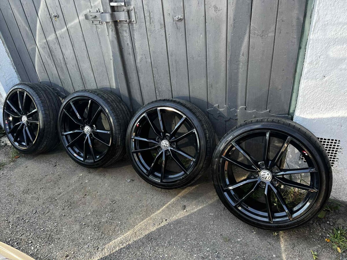 VW Pretoria R19 8J ET50 - 2