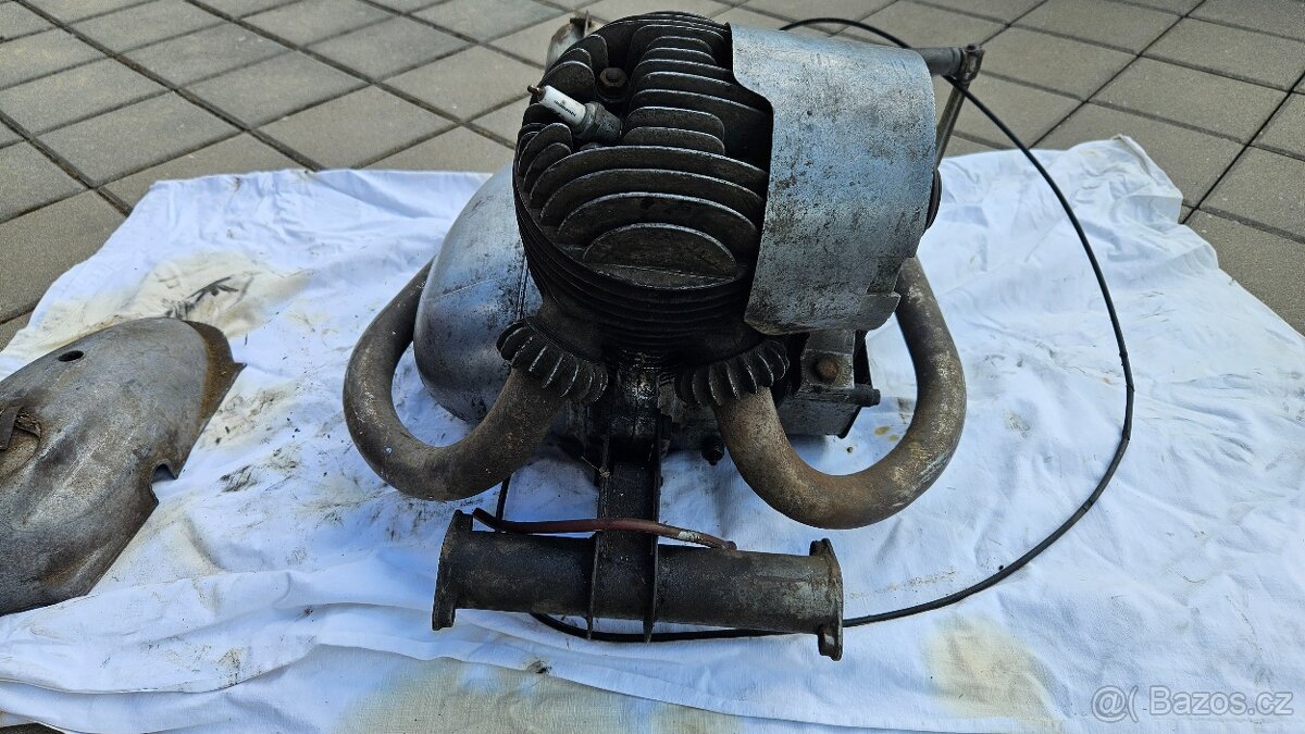 Motor prase Jawa ČZ - 2