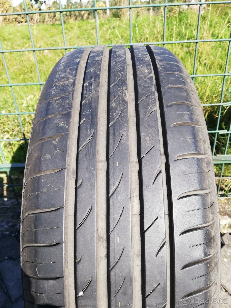 Letní NEXEN 215/60/16 95V - 2
