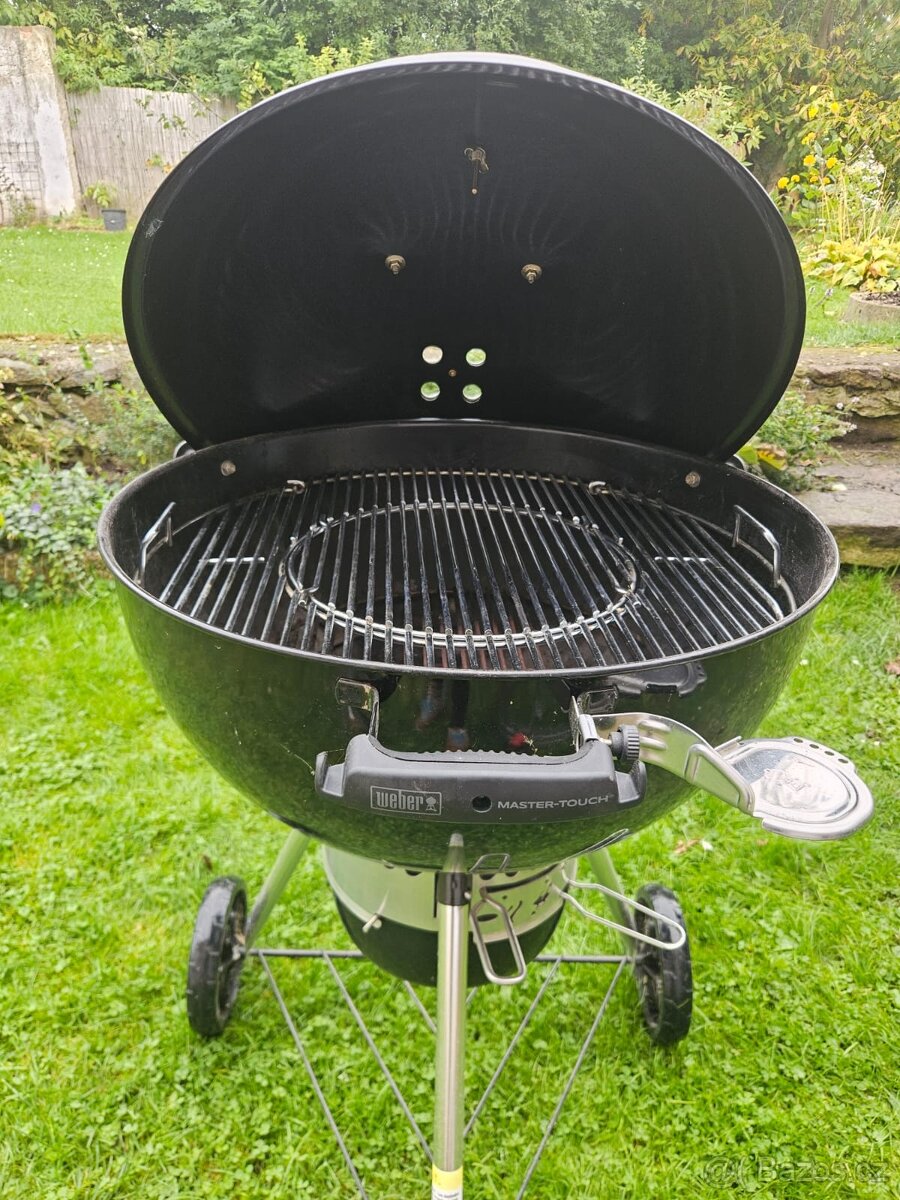 Gril Weber c 5750 s nástavcem - 2