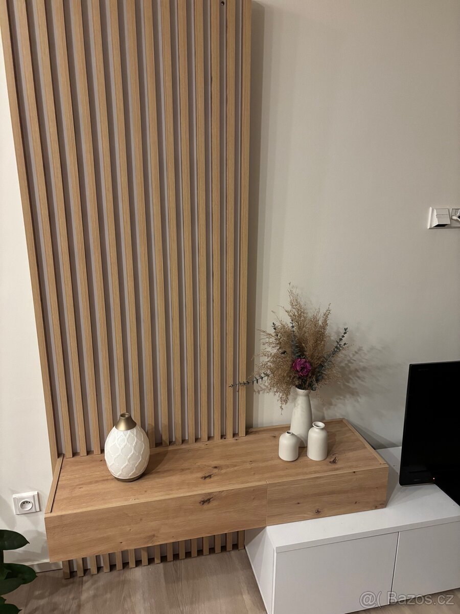 Obývací stěna s panelem - 2