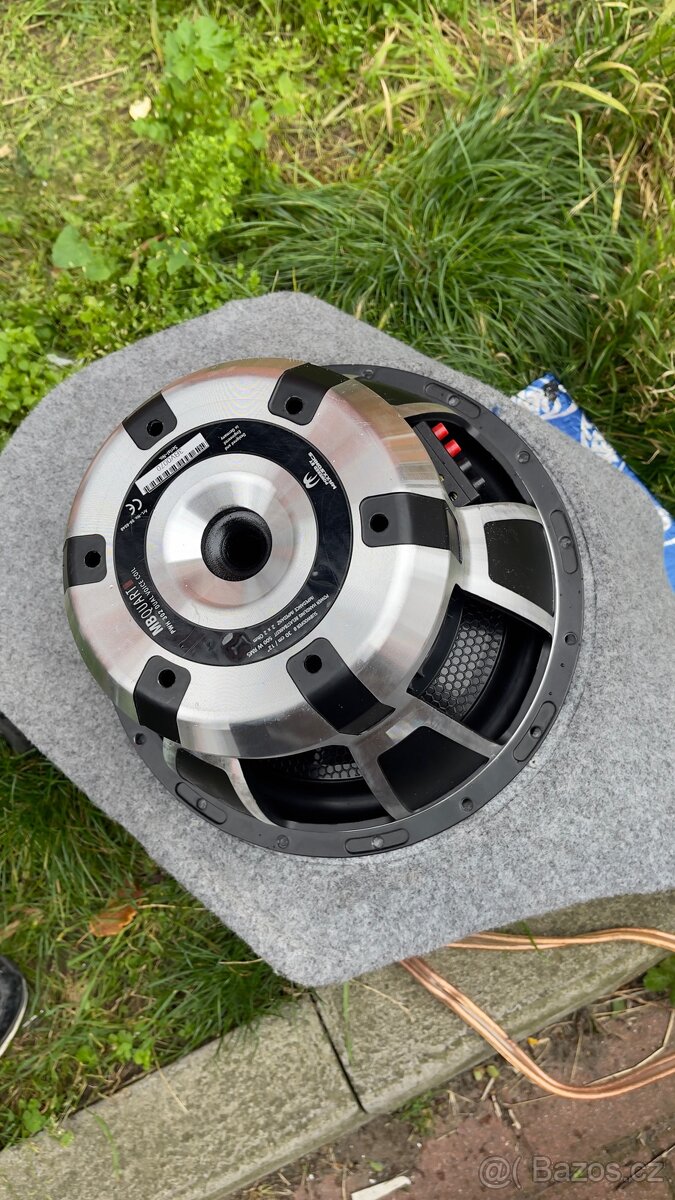 Subwoofer pro BMW e92, e93 - 2