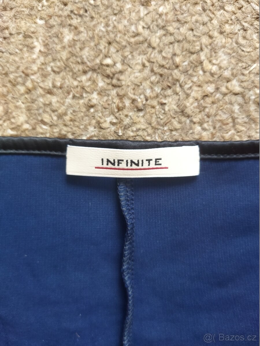 Společenské šaty Infinite. - 2