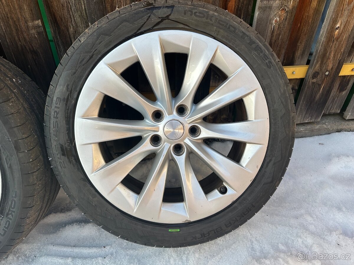 Tesla Model S, 19” - 2