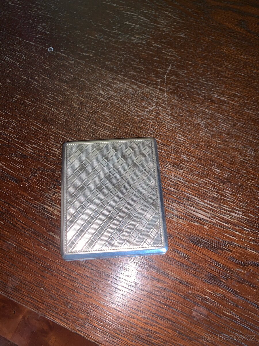 Stříbrná tabatěrka - 2