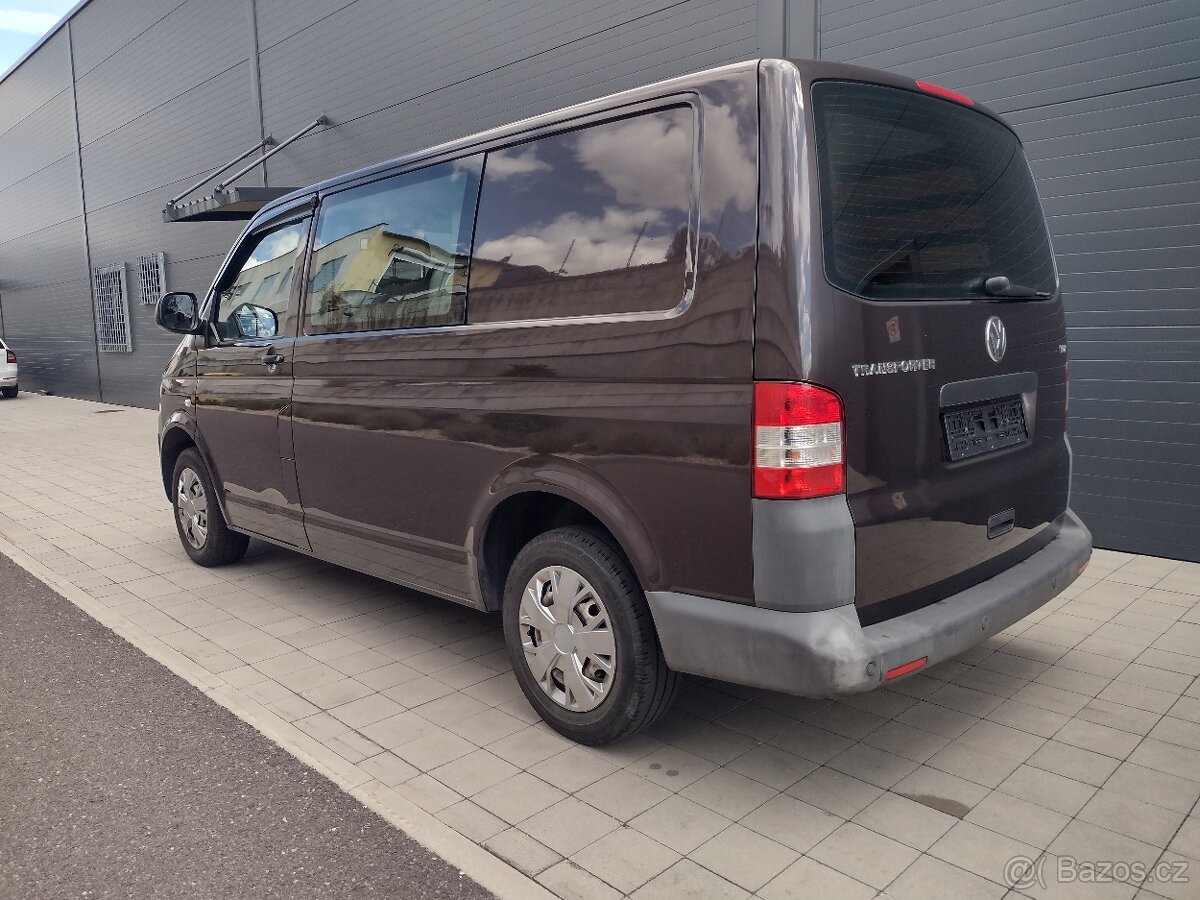 VW Transporter T5.1 2.0TDI - - DSG - 2
