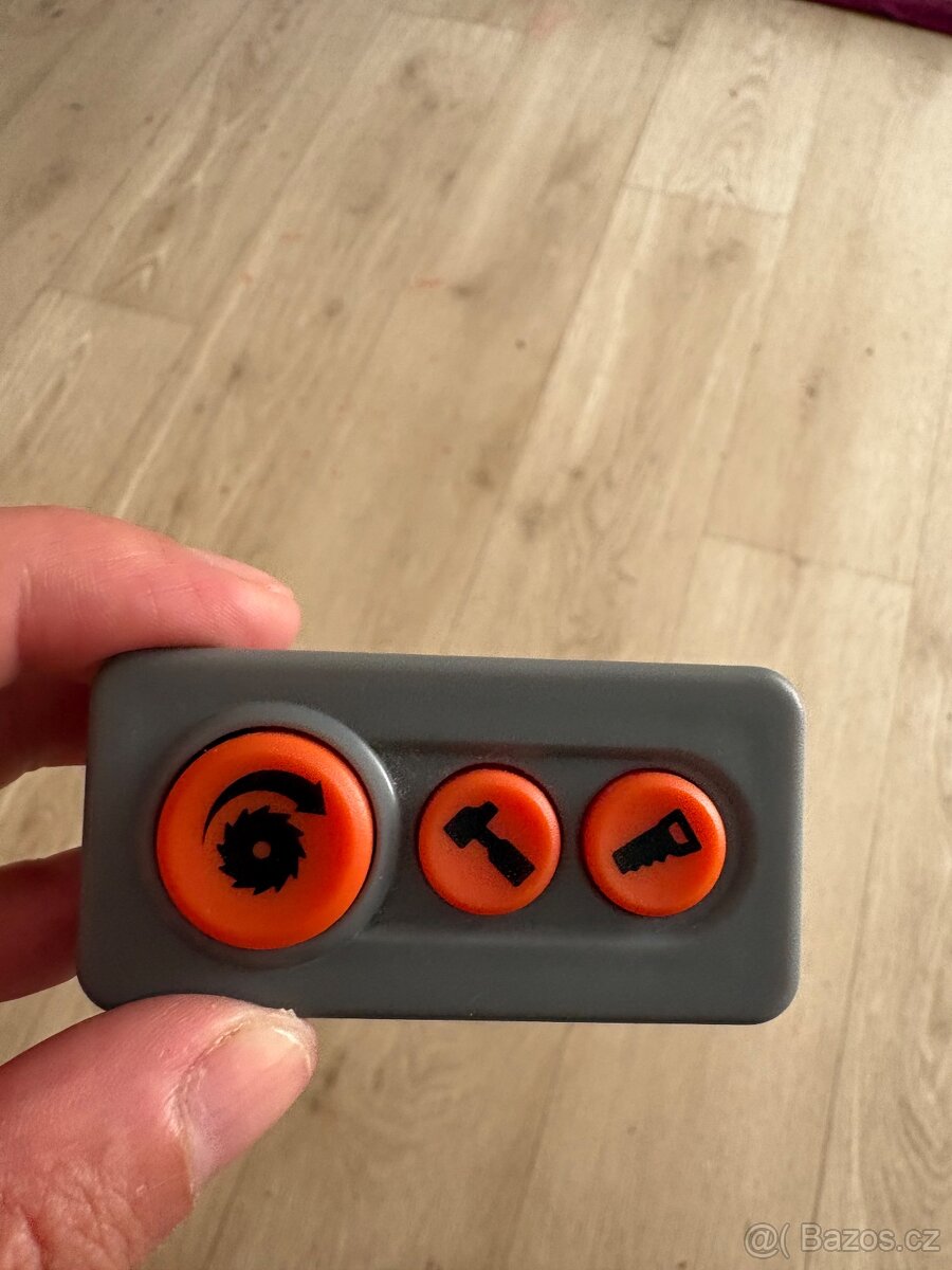 Chlapecká elektronická dílna Black+Decker - 2