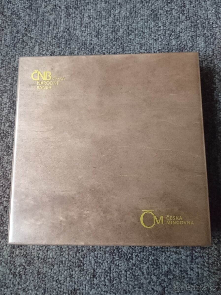 Sada mincí 2020 proof v luxusní dřevěné etui nová - 2