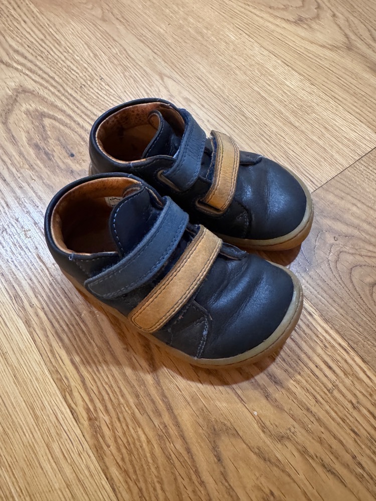 Celoroční kožené chlapecké boty FRODO - 2