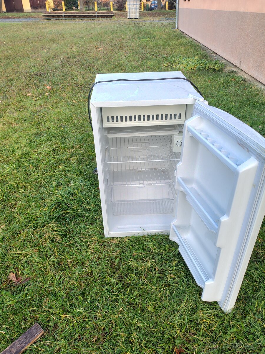 Lednička Daewoo se zárukou - 2